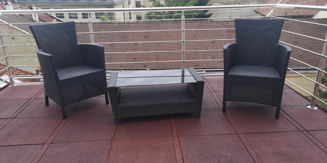 ברדיוב Centrum Apartman S- Dom מראה חיצוני תמונה